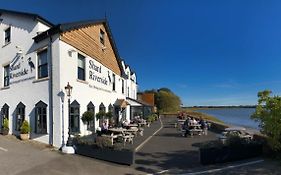 Shard Riverside Inn